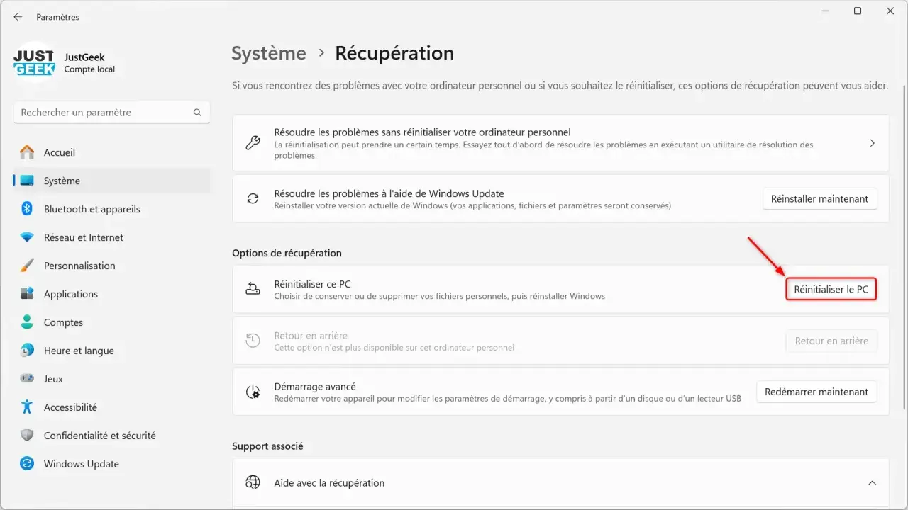 Interface de récupération de Windows 11, avec l'option "Réinitialiser le PC" mise en évidence pour une réinstallation.
