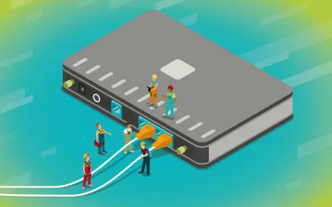 Des ouvriers connectent des câbles à un grand boîtier gris, illustrant a quoi sert un switch : relier plusieurs appareils pour un réseau.