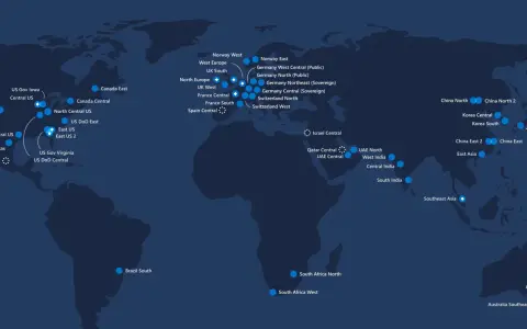 Carte des **azure regions** mondiales, montrant les centres de données disponibles et annoncés.