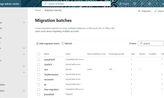 Tableau des lots de migration dans le centre d'administration Exchange, montrant l'état de l'exchange online.